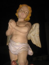 angel orando 57 marmolina (1)